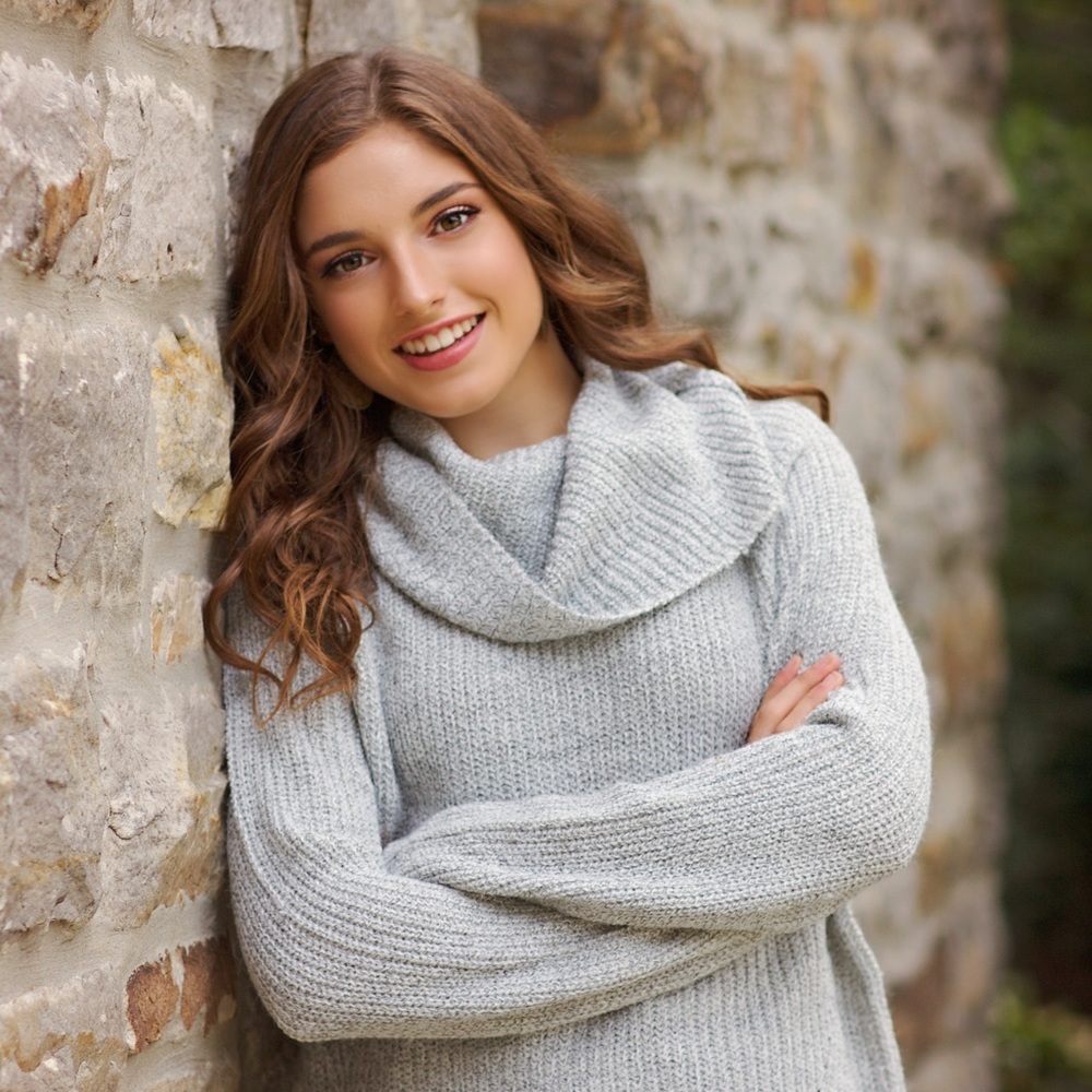 Meet your Posher, Emma